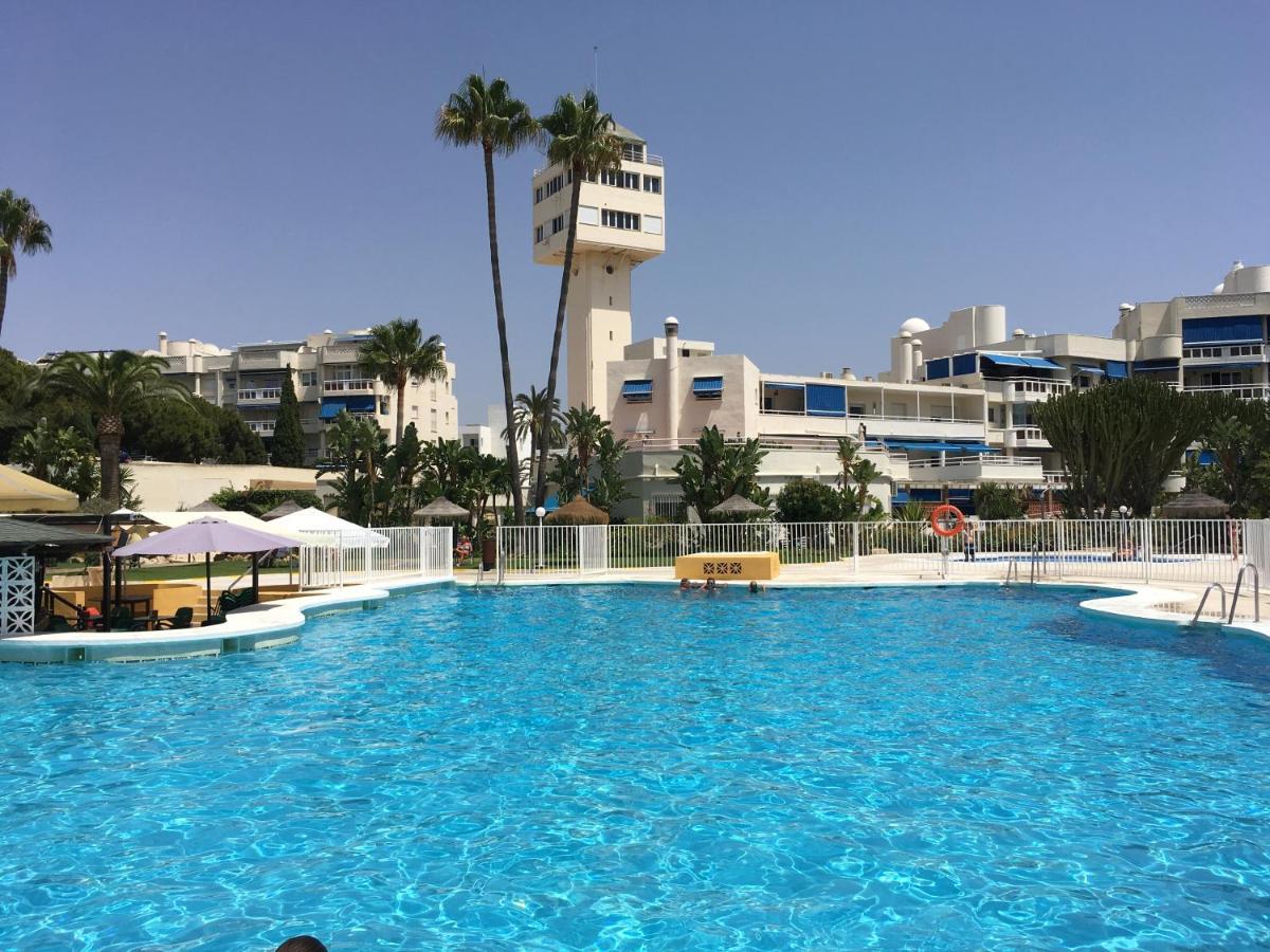Apartamentos Costa Lago Playamar Торремолінос Екстер'єр фото